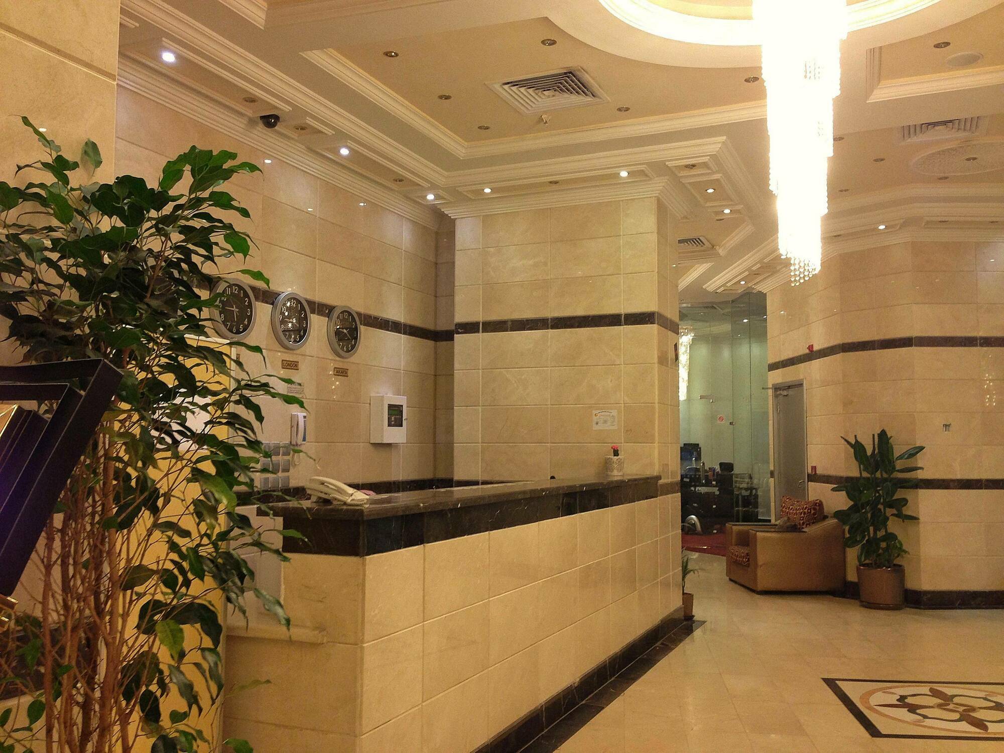 Qasr Al Azizia Hotel Μέκκα Εξωτερικό φωτογραφία